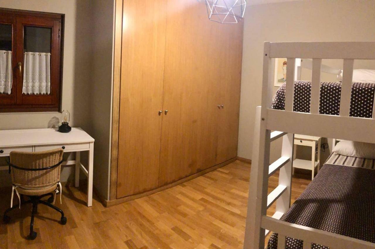 Acogedor Apartamento En El Corazon Del Valle Les Bordes Buitenkant foto